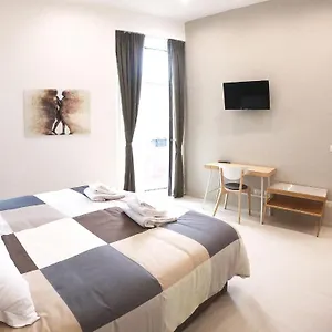 Dante Apartman Catania