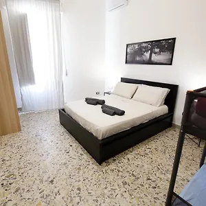 Center Apartman Catania
