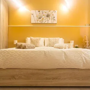  Bed & Breakfast Montellino's Oro Italië