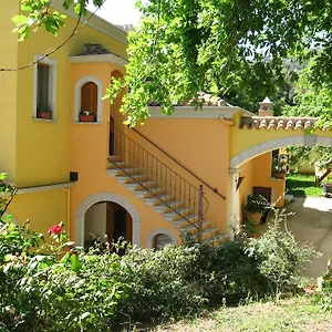 Le Roverelle Bed & Breakfast Ilbono